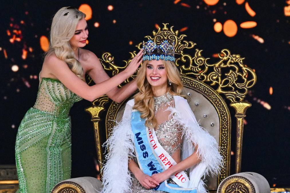 Así es Krystyna Pyszková la hermosa ganadora del Miss Mundo 2024