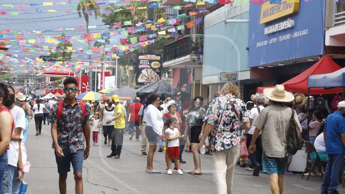 Con Algarab A Arranca El Gran Carnaval De La Ceiba