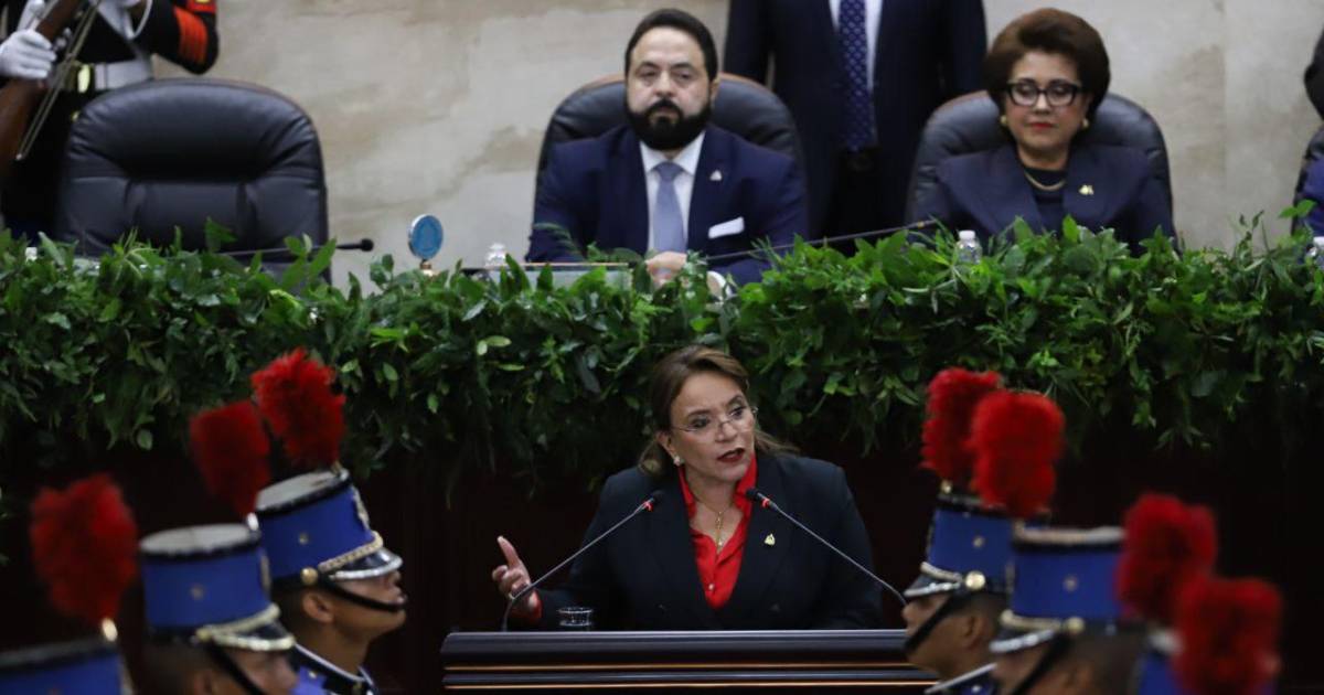 Congreso Nacional Instala Tercera Legislatura Con Presencia De Xiomara