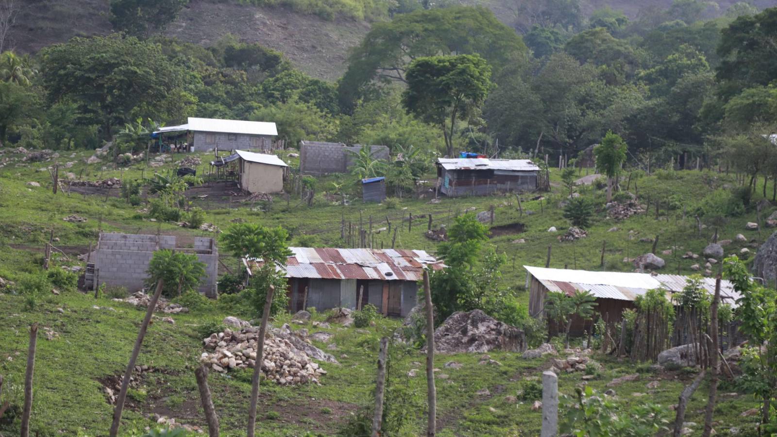 Damnificados Eta y Iota Año y medio después siguen sin tener casa