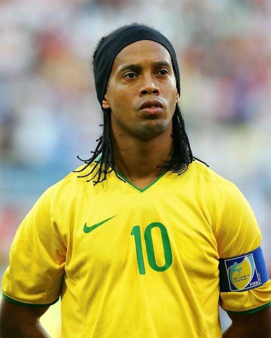 Ronaldinho Sorprende El Inesperado Nuevo Trabajo Del Brasile O