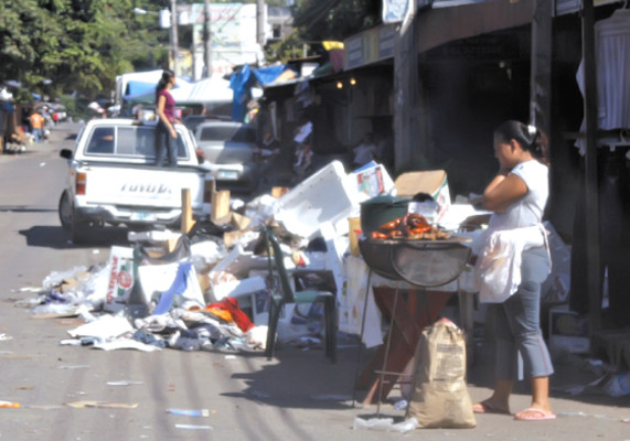 San Pedro Sula Desolada Y Llena De Basura