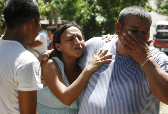 A machetazos matan a niño de 5 años en Villanueva Cortés