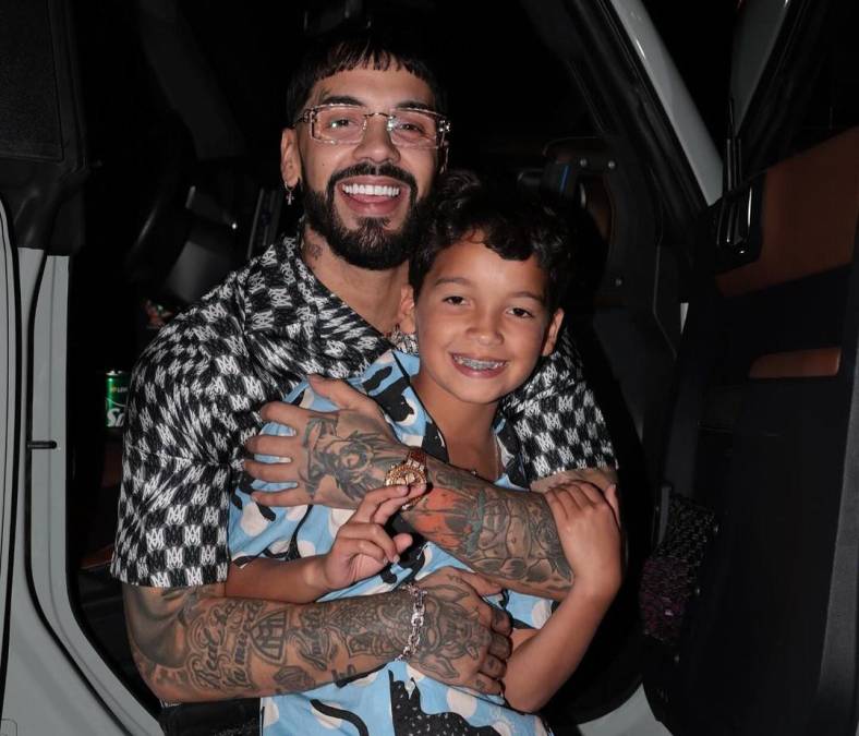 Anuel Aa Presume Fotos Con Su Hijo Mayor Y Es Duramente Criticado